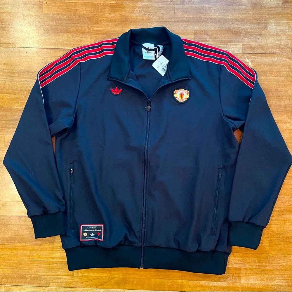 ADIDAS Manchester United Track Suit - Picture 3 of 14